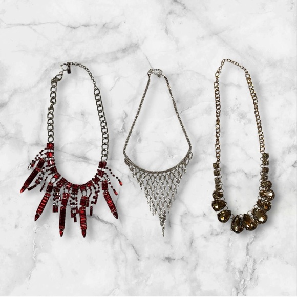 Jewelry - Jewelry Bundle Statement Faux Red Amber Color Stone Silver Necklaces Set of 3